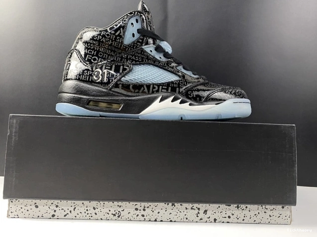 Kick Theory Doernbecher AIR Retro 5 633068-010 Jordan 0708